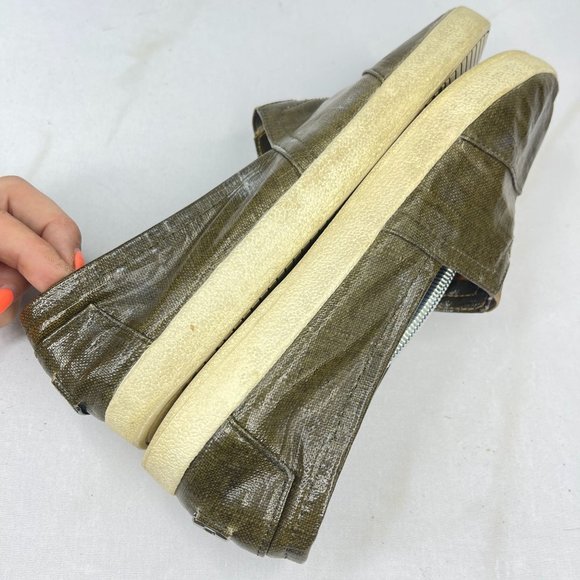 TOMS Womens 9 Avalon Olive Green Waxed Canvas Patent Linen Slip On Loafers - Picture 7 of 9